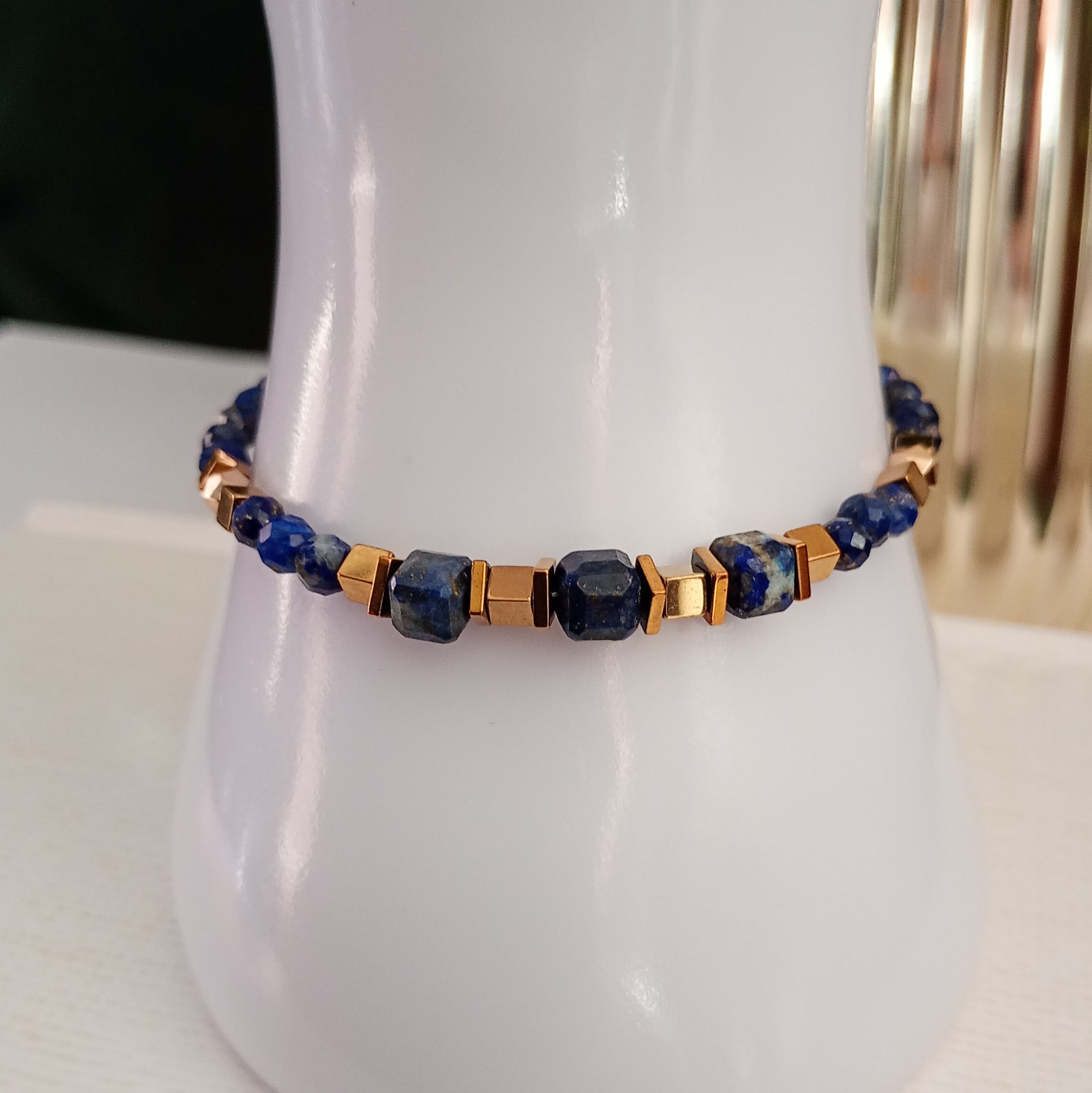 Bransoletka z kamieni naturalnych – lapis lazur
