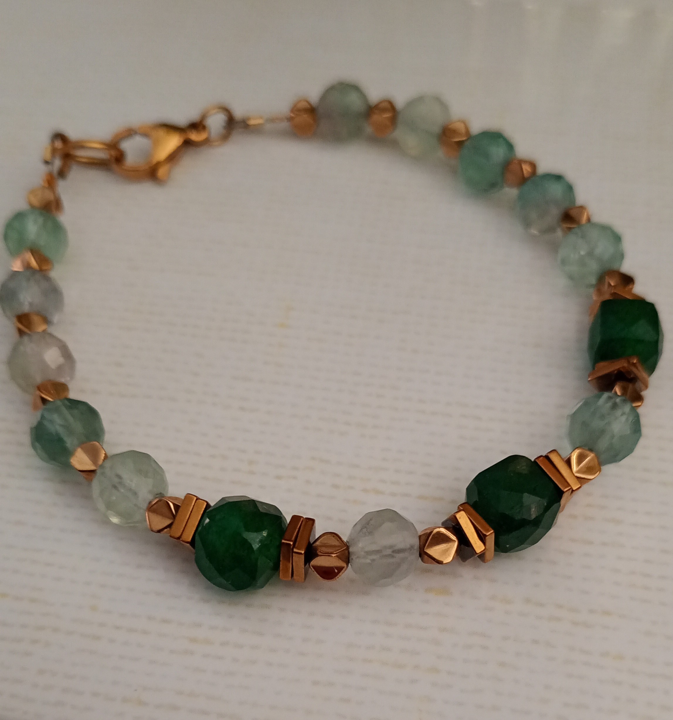 Bransoletka z kamieni naturalnych – Fluoryt, chalcedon