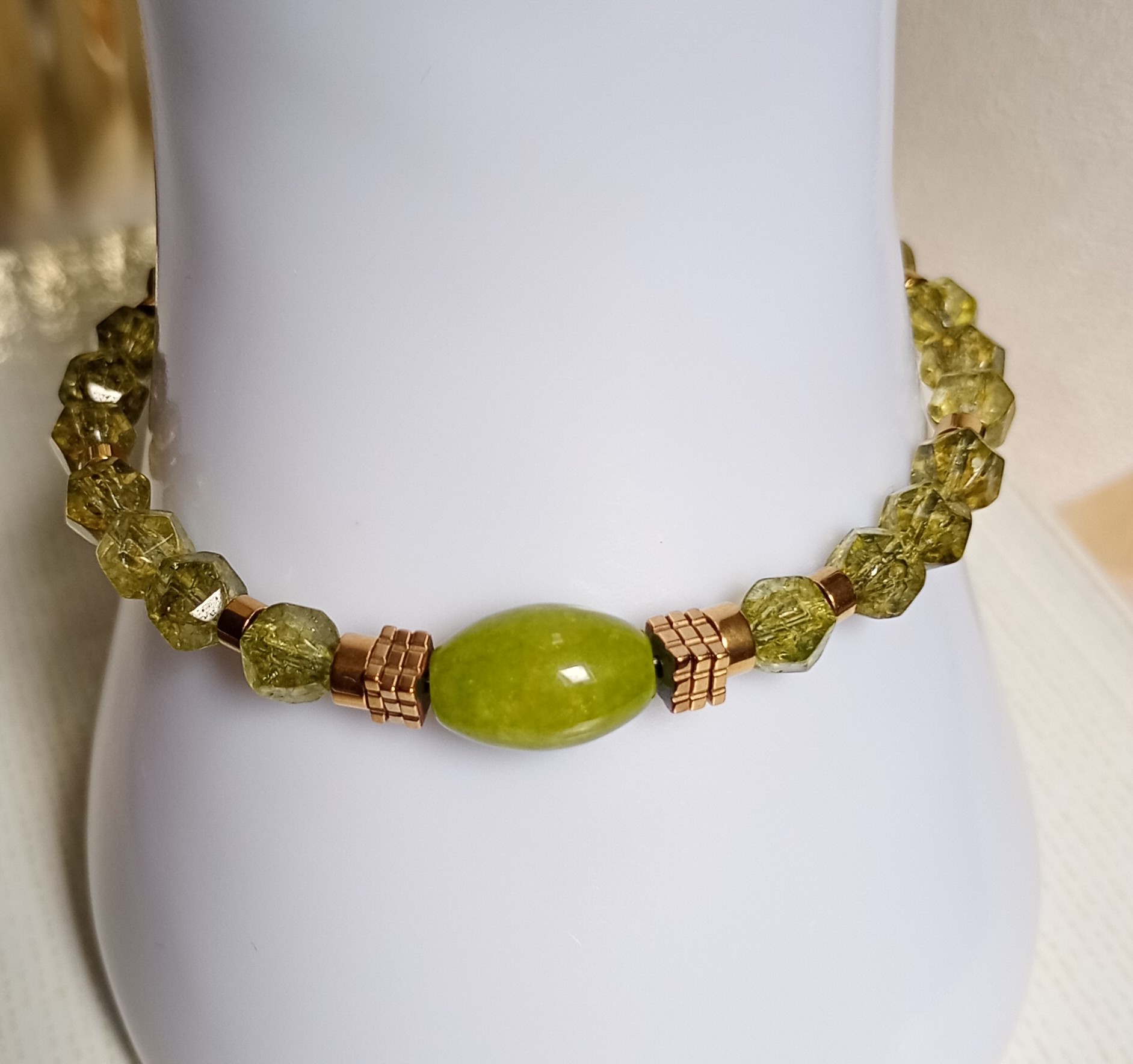 Bransoletka z kamieni naturalnych – periot, oliwin