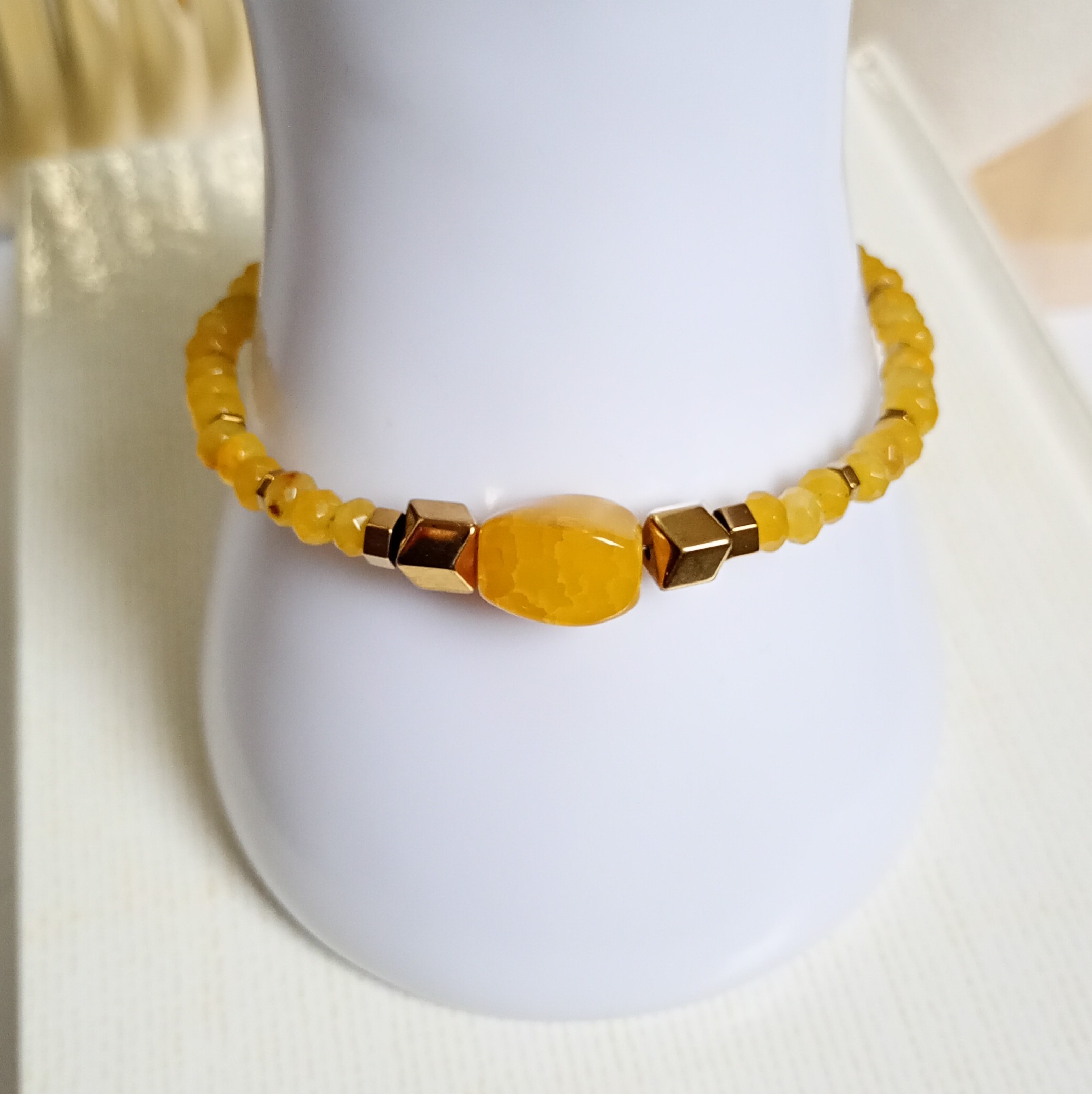 Bransoletka z kamieni naturalnych – Żółty agat, żółty chalcedon